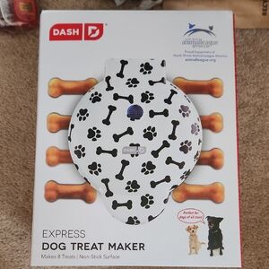 Dash Express Dog Treat Maker